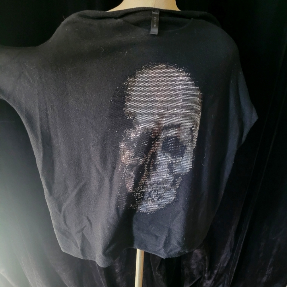 Oversized Tunic Rhinestone Skull Sweater